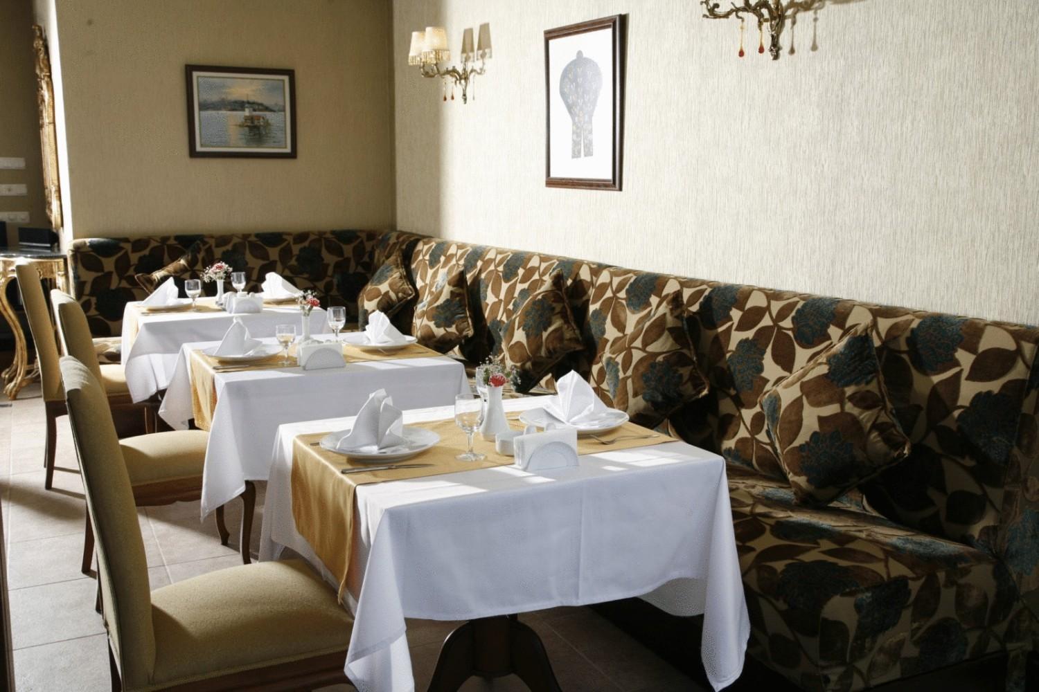 Appart hôtel Hippodrome 3*